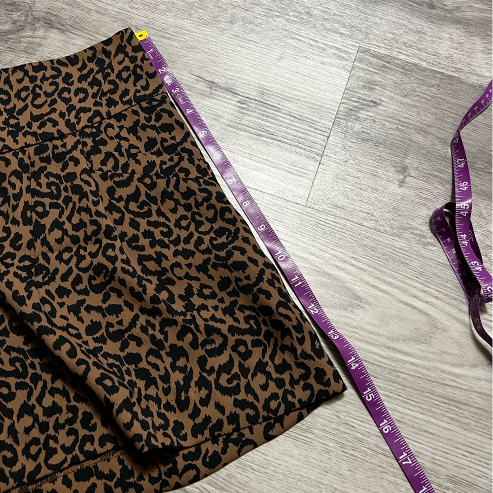 LOFT Animal Print Shorts - Picture 8 of 11